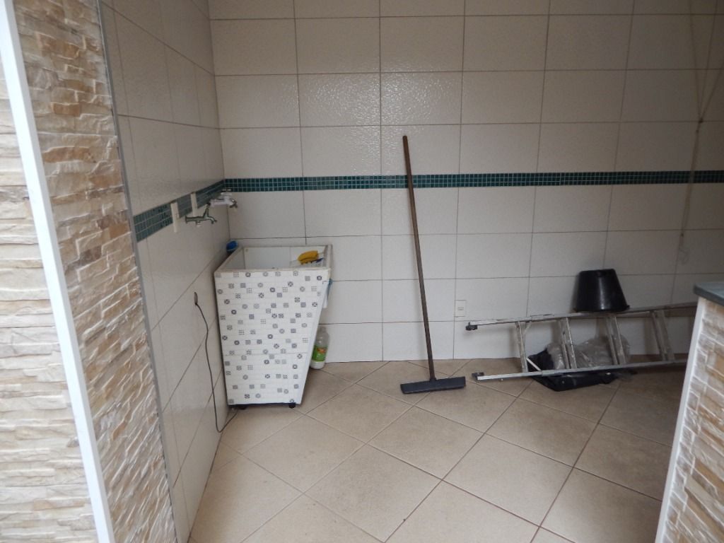 Sobrado à venda com 3 quartos, 200m² - Foto 34