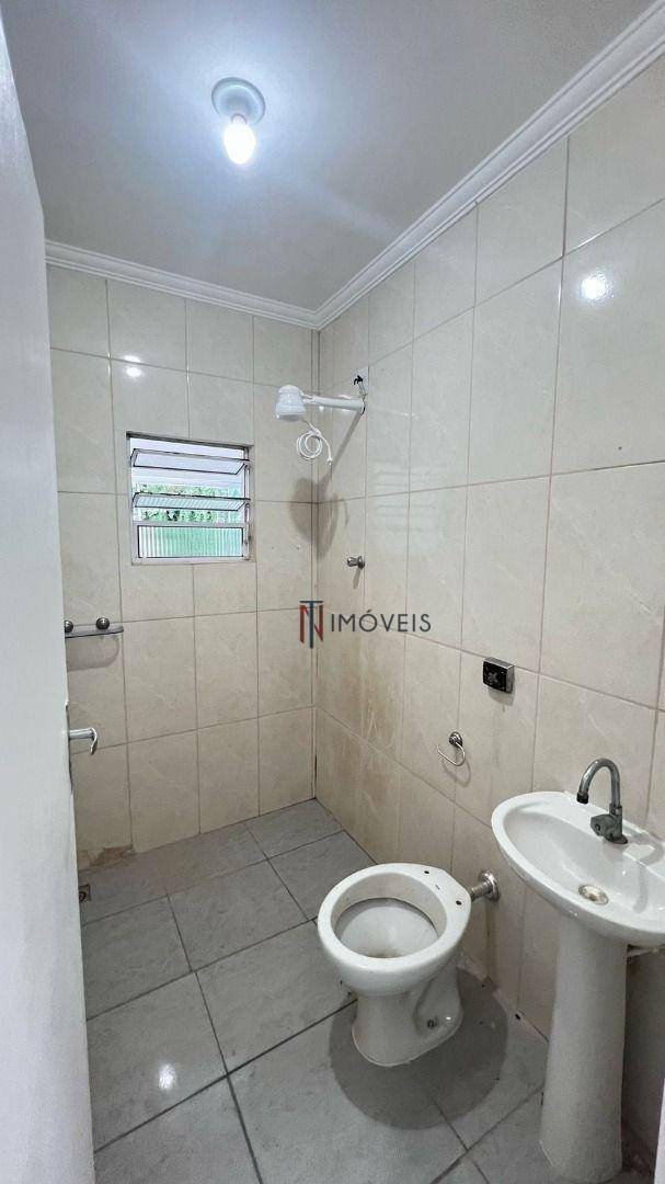 Casa para alugar com 2 quartos, 80m² - Foto 39