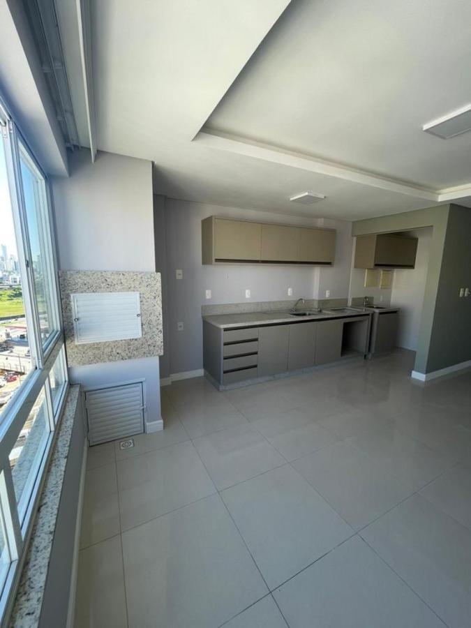 Apartamento à venda com 2 quartos, 78m² - Foto 8