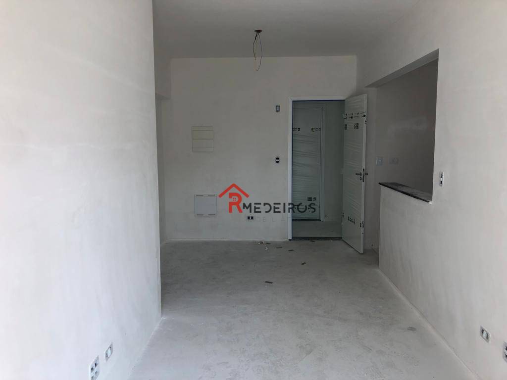 Apartamento à venda com 2 quartos, 70m² - Foto 5