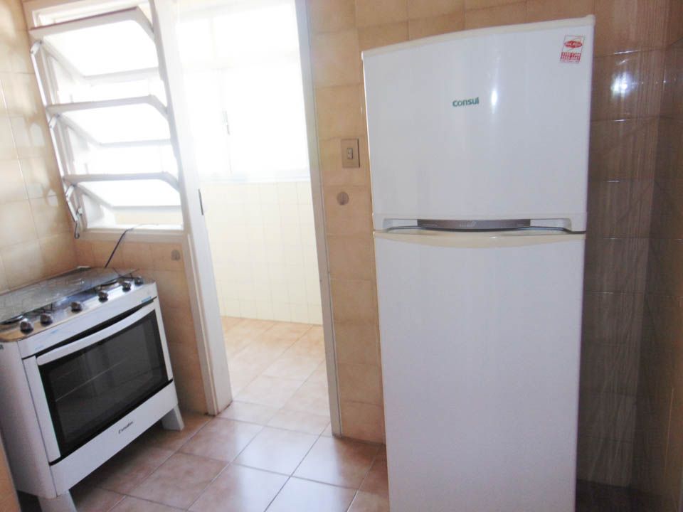 Apartamento à venda com 2 quartos, 75m² - Foto 17