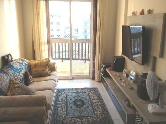 Apartamento à venda com 2 quartos, 66m² - Foto 2