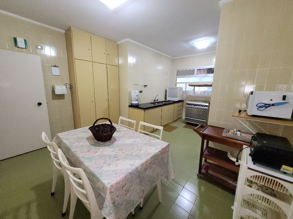 Apartamento à venda com 4 quartos, 250m² - Foto 28