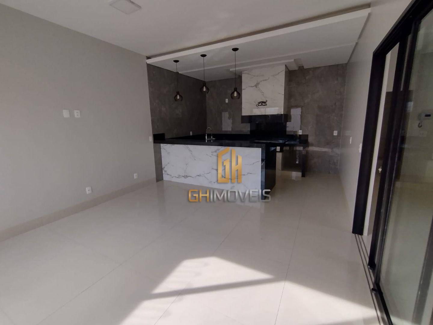 Casa à venda com 3 quartos, 200m² - Foto 16