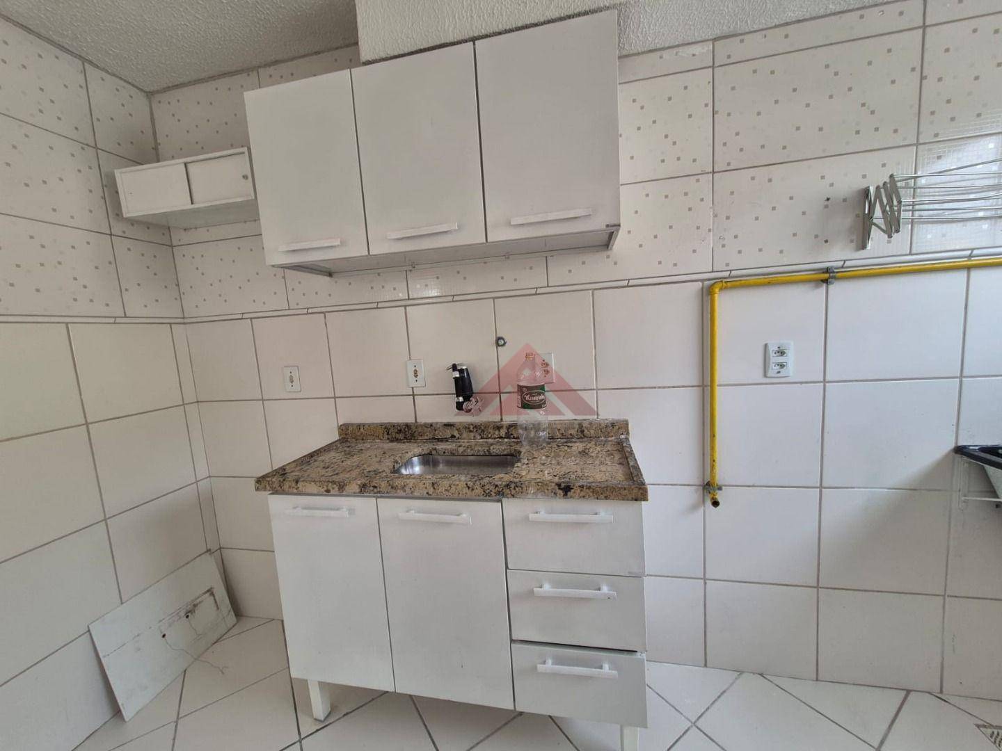 Apartamento para alugar com 2 quartos, 46m² - Foto 8