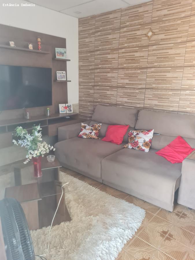 Casa à venda com 2 quartos, 450m² - Foto 3