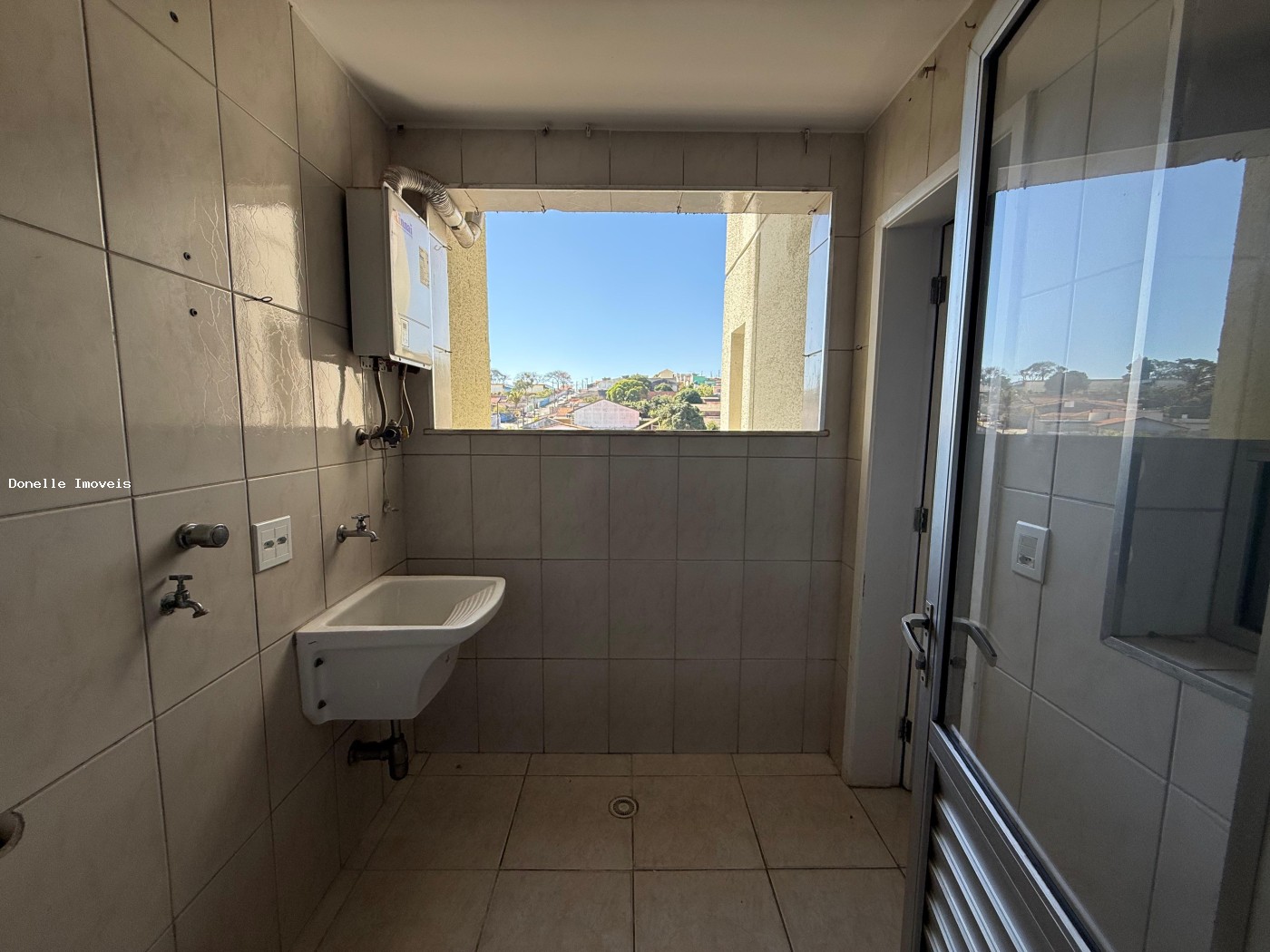 Apartamento para alugar com 3 quartos, 95m² - Foto 31
