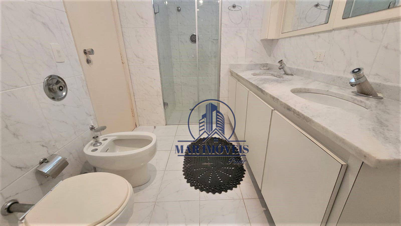 Apartamento à venda com 3 quartos, 220m² - Foto 17