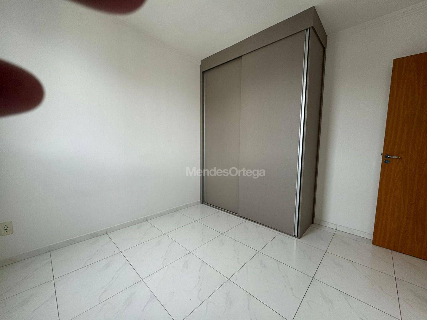 Apartamento para alugar com 2 quartos, 48m² - Foto 5