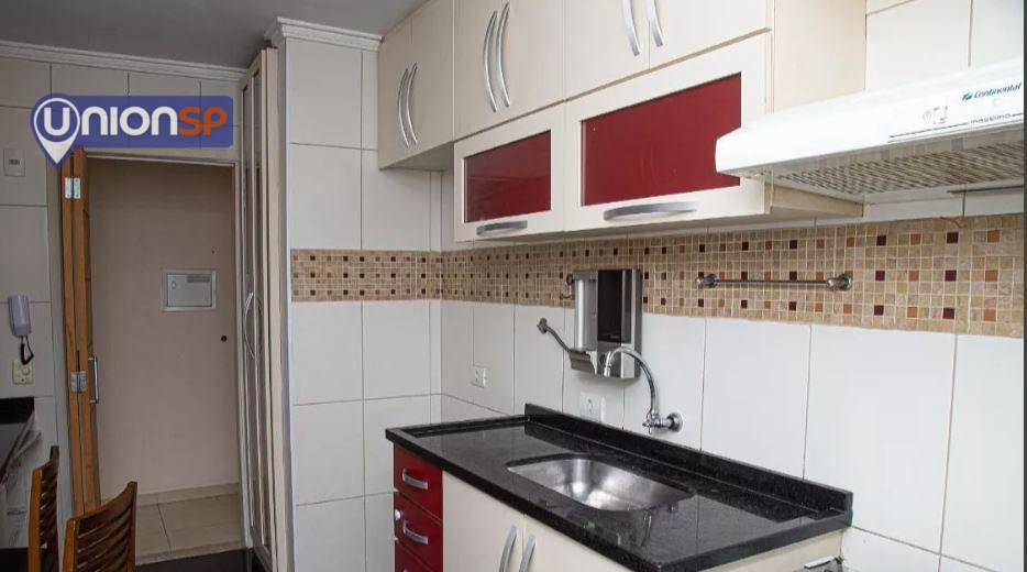 Apartamento à venda com 2 quartos, 70m² - Foto 9