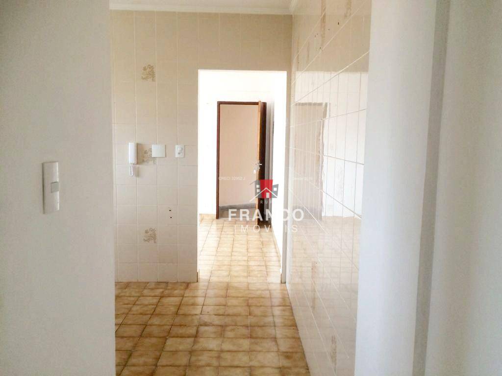 Apartamento à venda com 1 quarto, 43m² - Foto 6