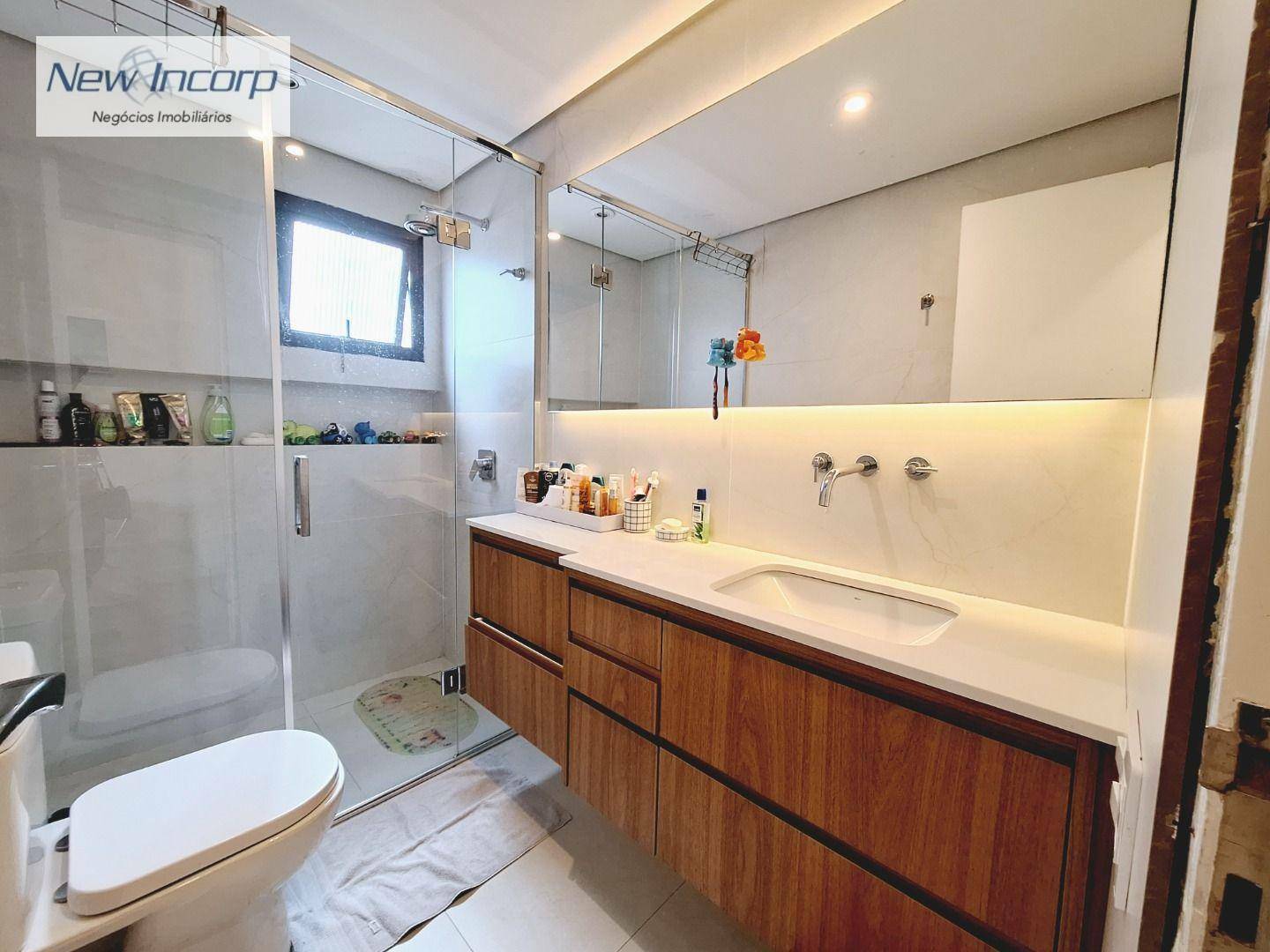 Apartamento à venda com 4 quartos, 138m² - Foto 17