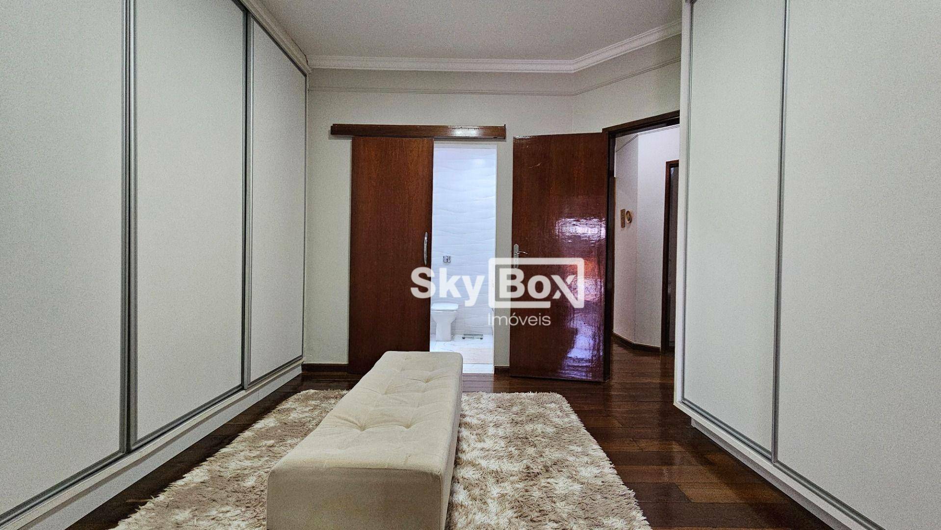 Casa à venda com 3 quartos, 241m² - Foto 26