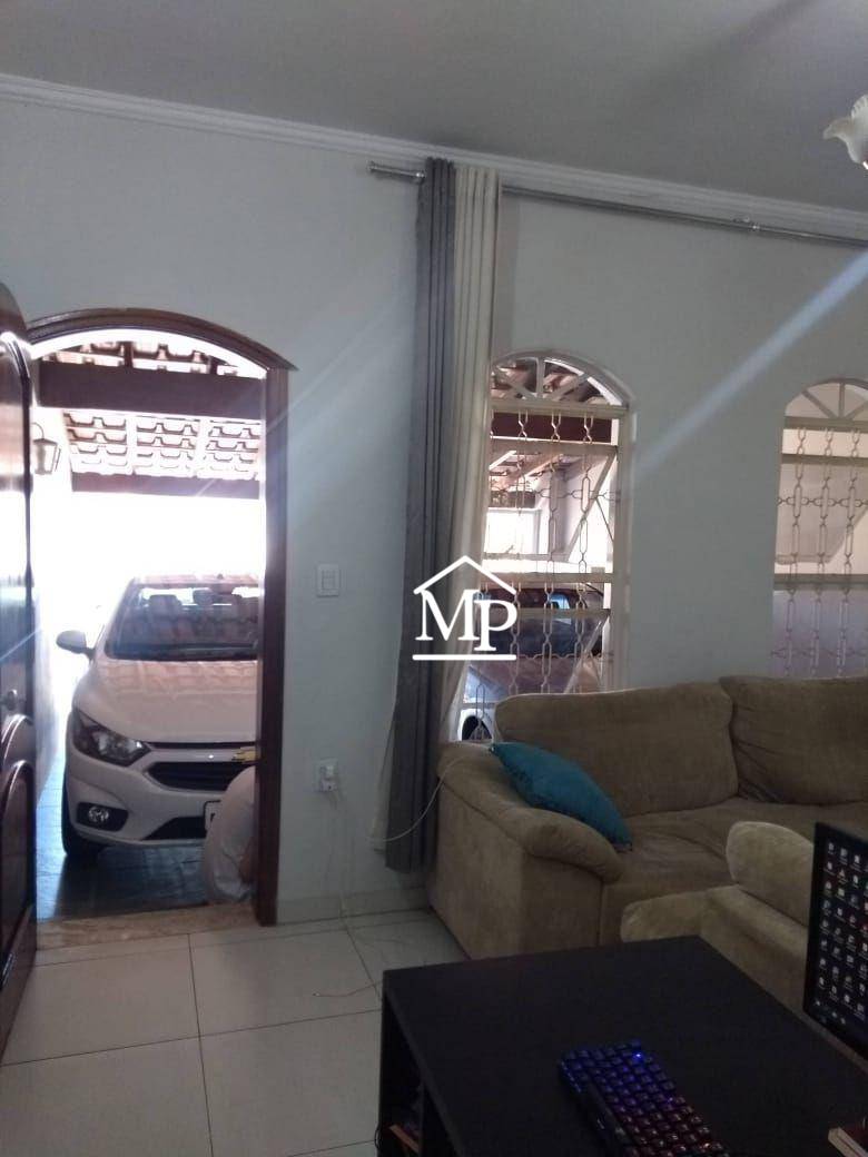 Casa à venda com 3 quartos, 125m² - Foto 3