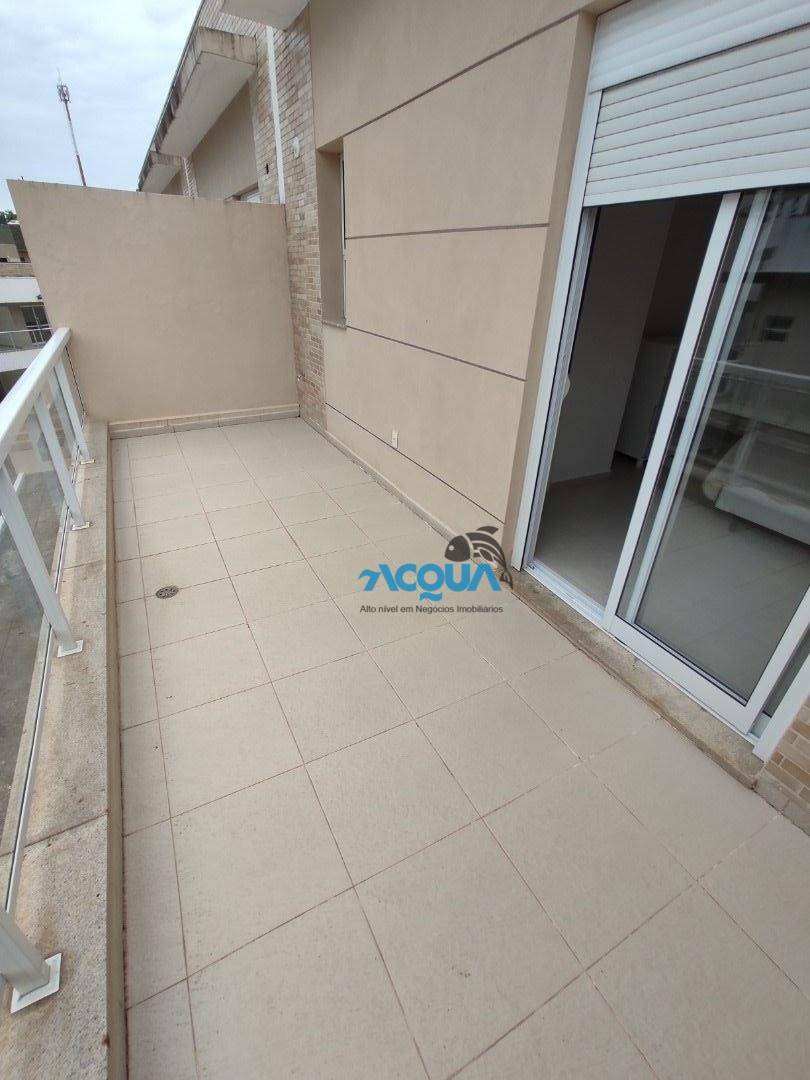 Casa de Condomínio à venda com 4 quartos, 315m² - Foto 8