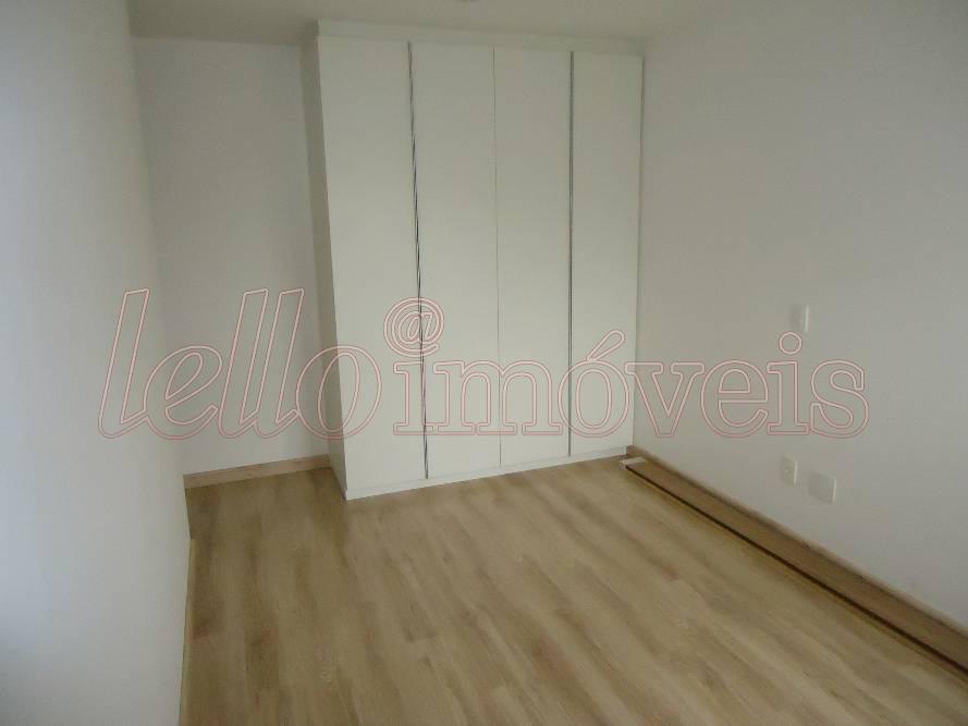 Apartamento para alugar com 2 quartos, 65m² - Foto 7