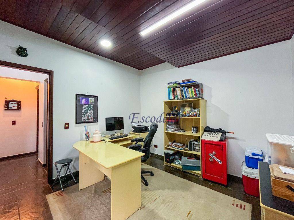 Sobrado à venda com 4 quartos, 340m² - Foto 13