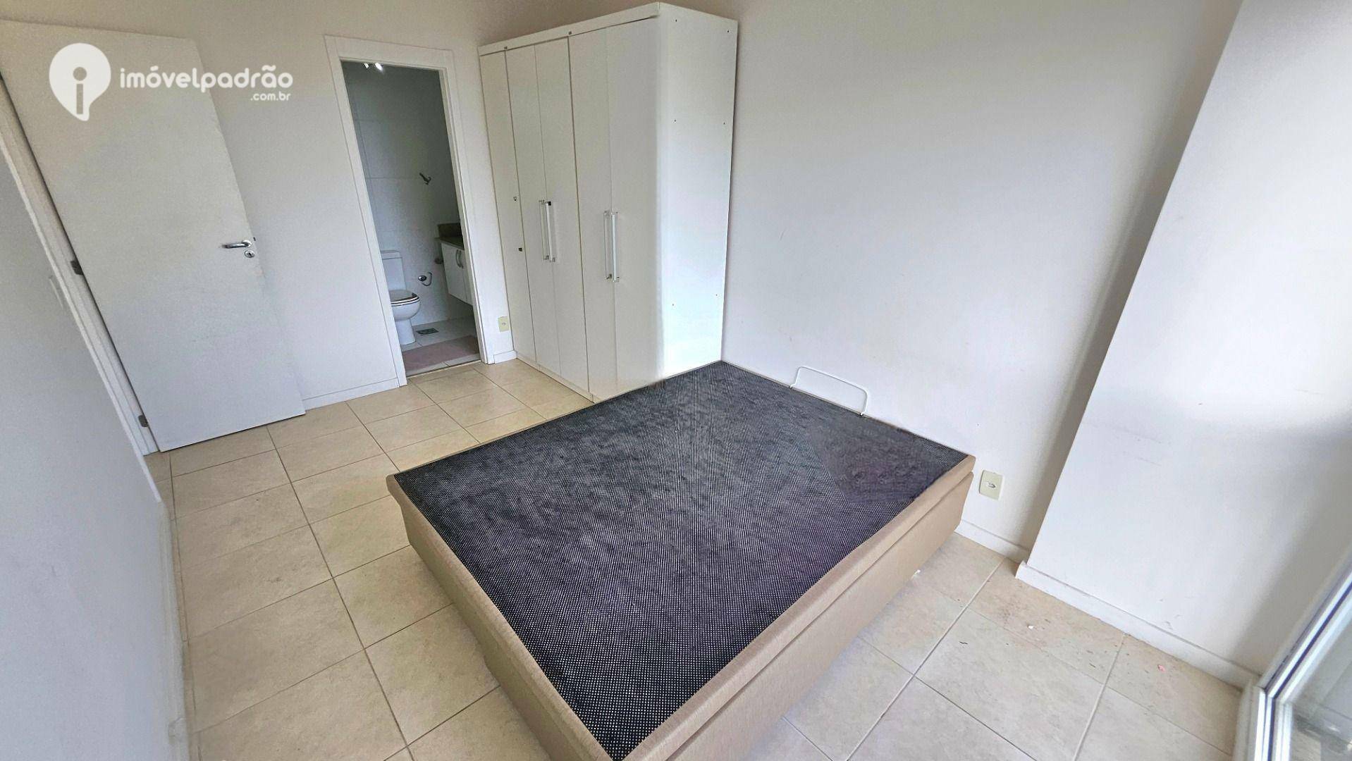 Apartamento para alugar com 2 quartos, 70m² - Foto 30