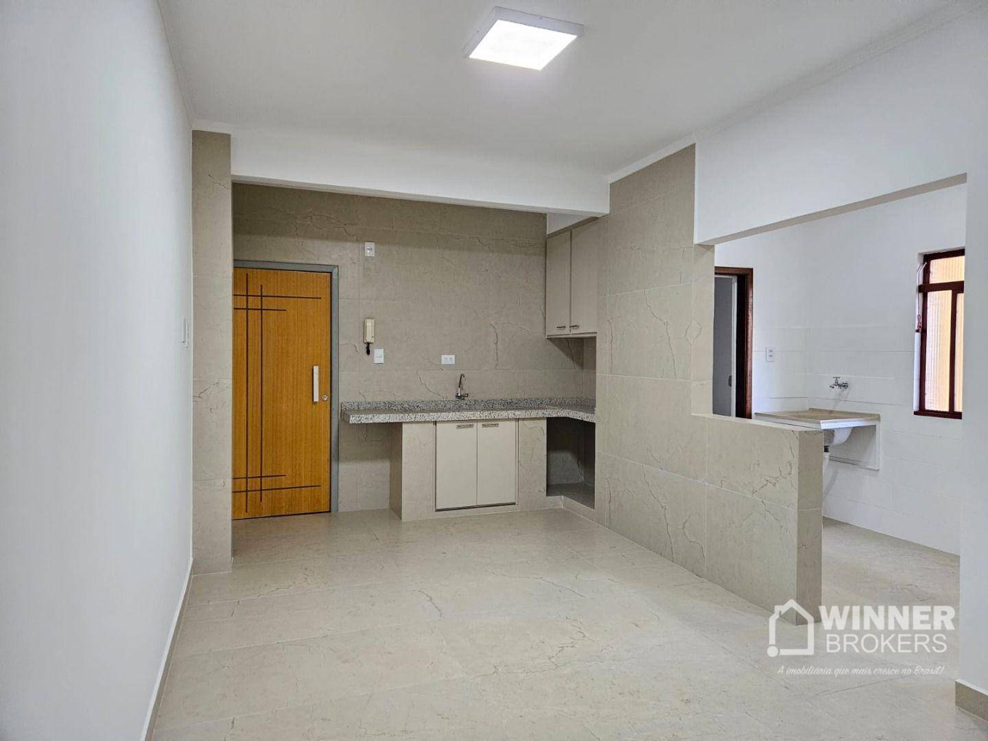 Apartamento para alugar com 3 quartos, 158m² - Foto 1