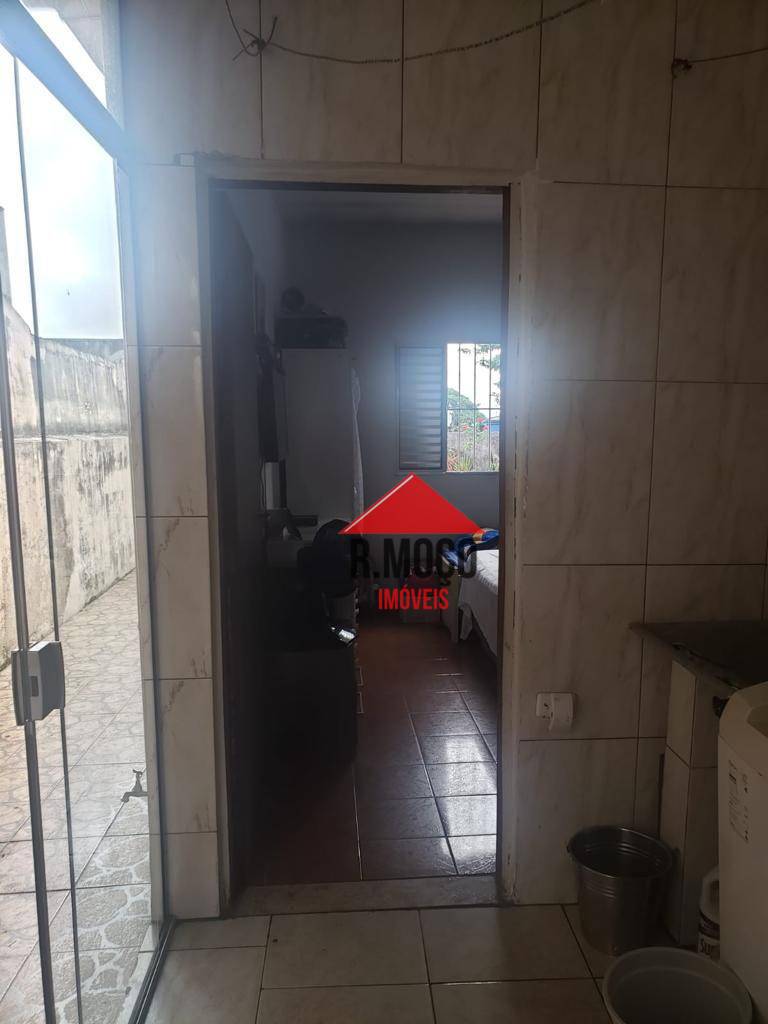 Casa à venda com 2 quartos, 160m² - Foto 16