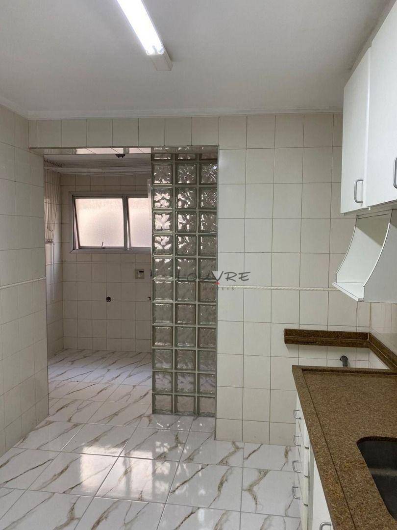 Cobertura para alugar com 3 quartos, 160m² - Foto 9