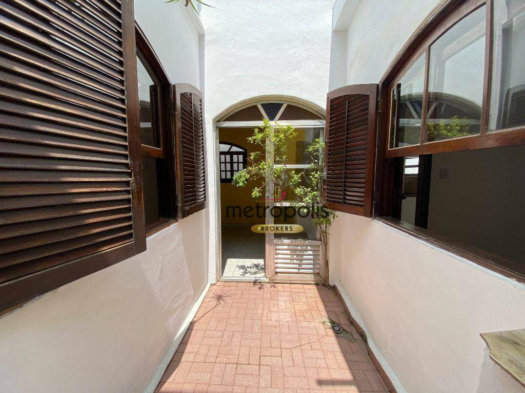 Casa à venda com 4 quartos, 150m² - Foto 21