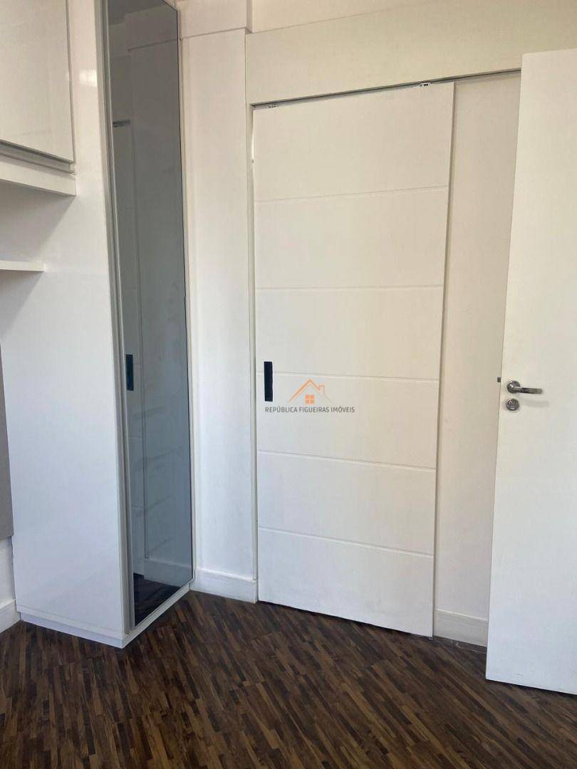 Apartamento à venda com 3 quartos, 87m² - Foto 7