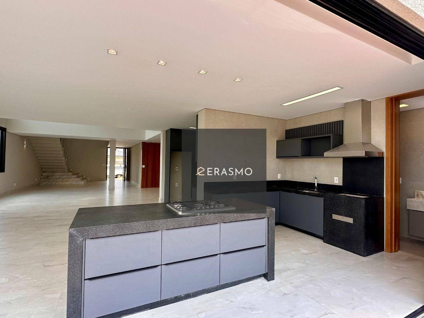 Casa de Condomínio à venda com 5 quartos, 581m² - Foto 10