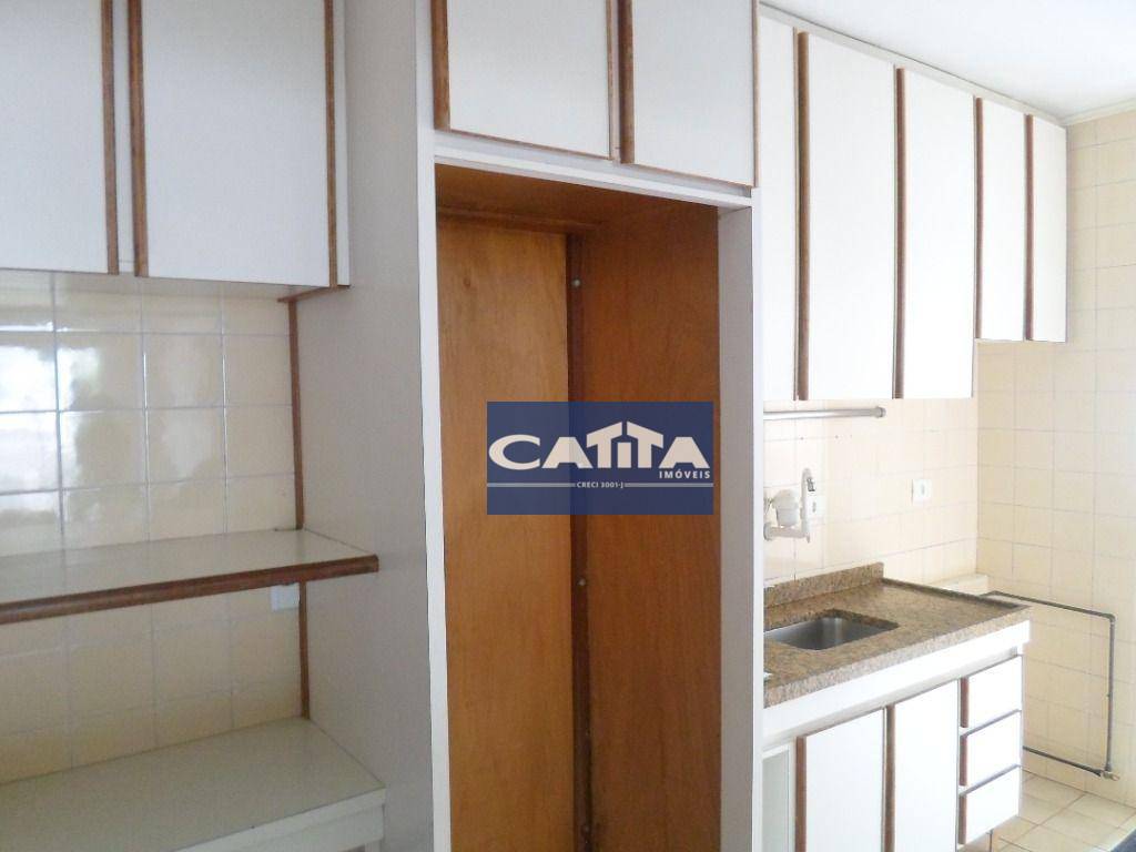 Apartamento à venda com 2 quartos, 60m² - Foto 7