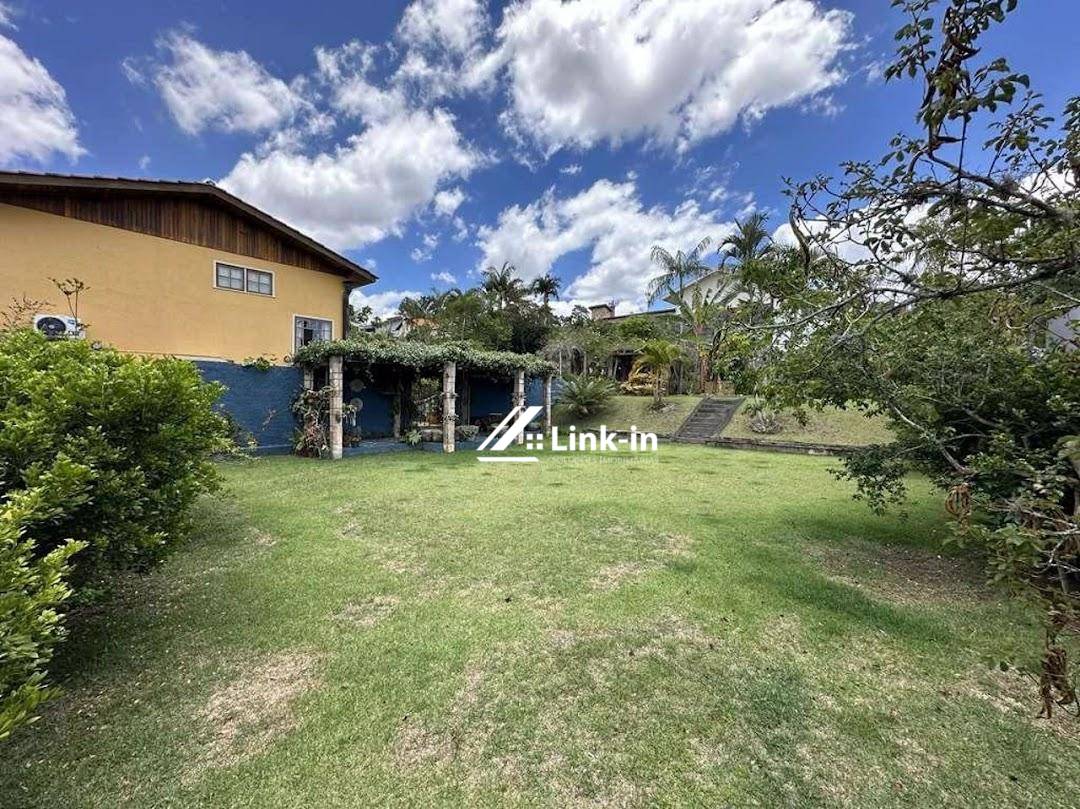 Casa, 3 quartos, 240 m² - Foto 3