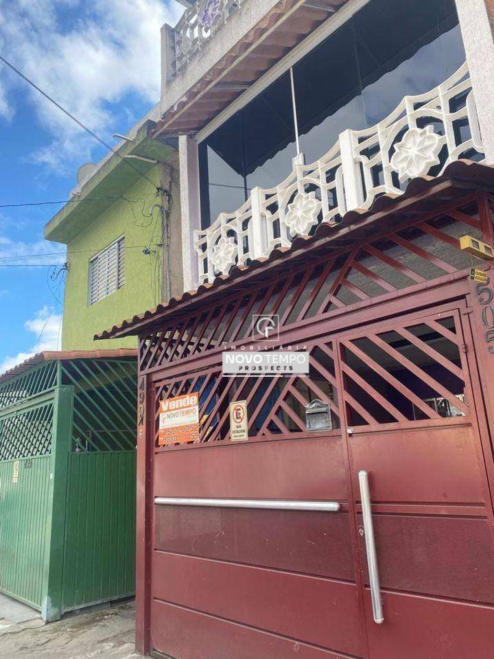 Sobrado à venda com 6 quartos, 200m² - Foto 1
