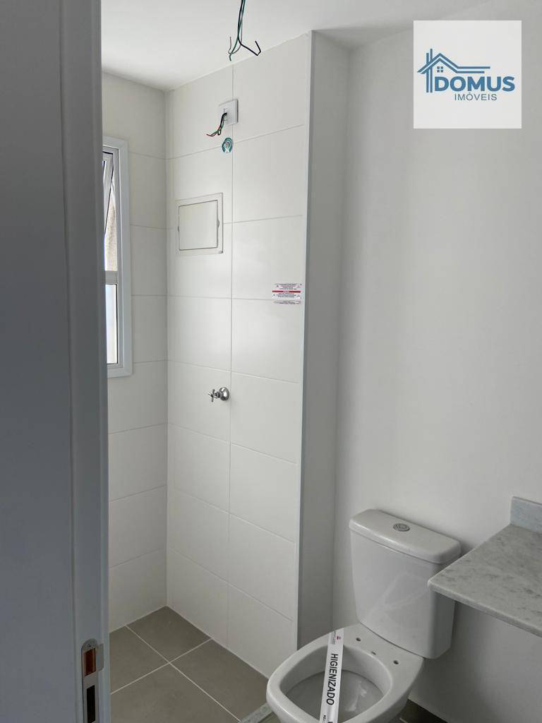 Apartamento à venda com 3 quartos, 70m² - Foto 14