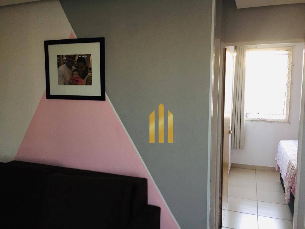 Apartamento à venda com 2 quartos, 48m² - Foto 17