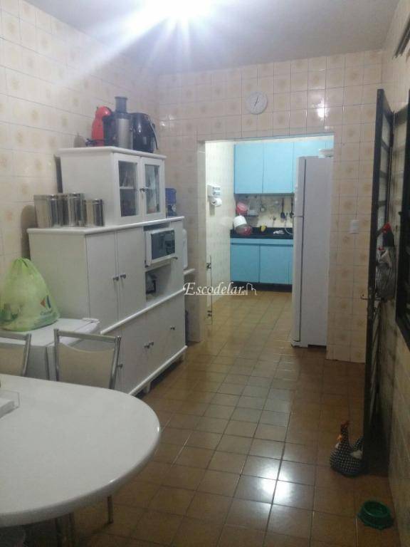 Sobrado à venda com 3 quartos, 200m² - Foto 6