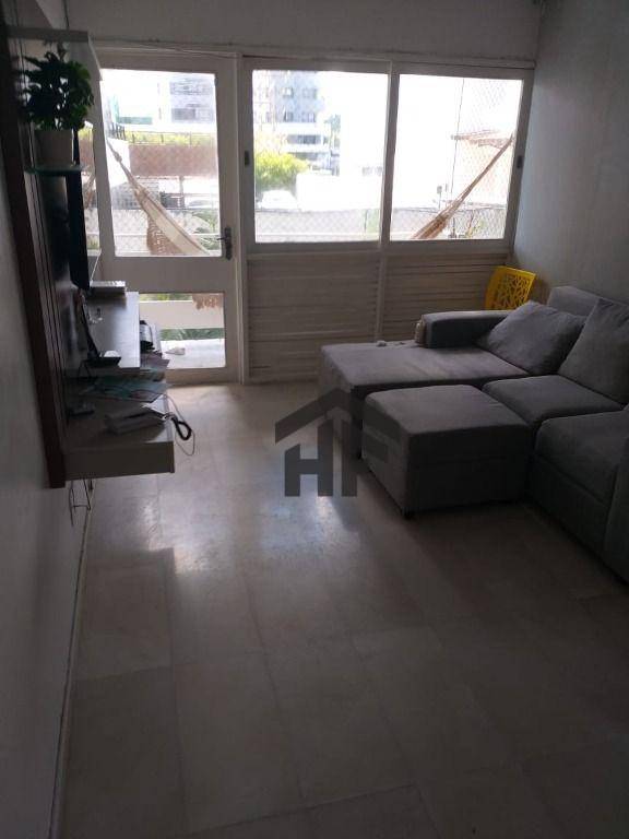 Apartamento à venda com 3 quartos, 104m² - Foto 18