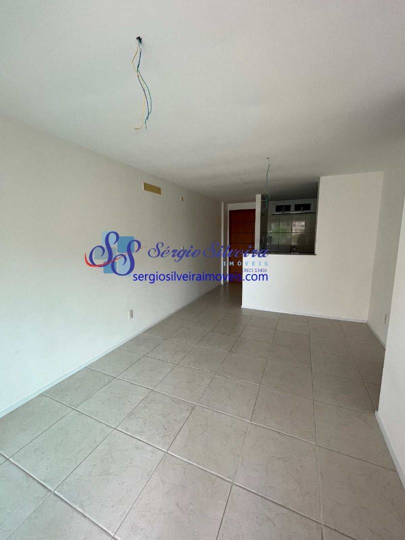 Apartamento à venda com 3 quartos, 76m² - Foto 3