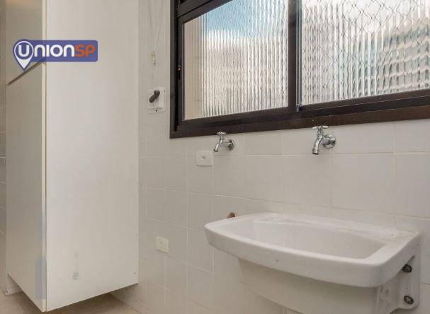 Apartamento à venda com 3 quartos, 159m² - Foto 12