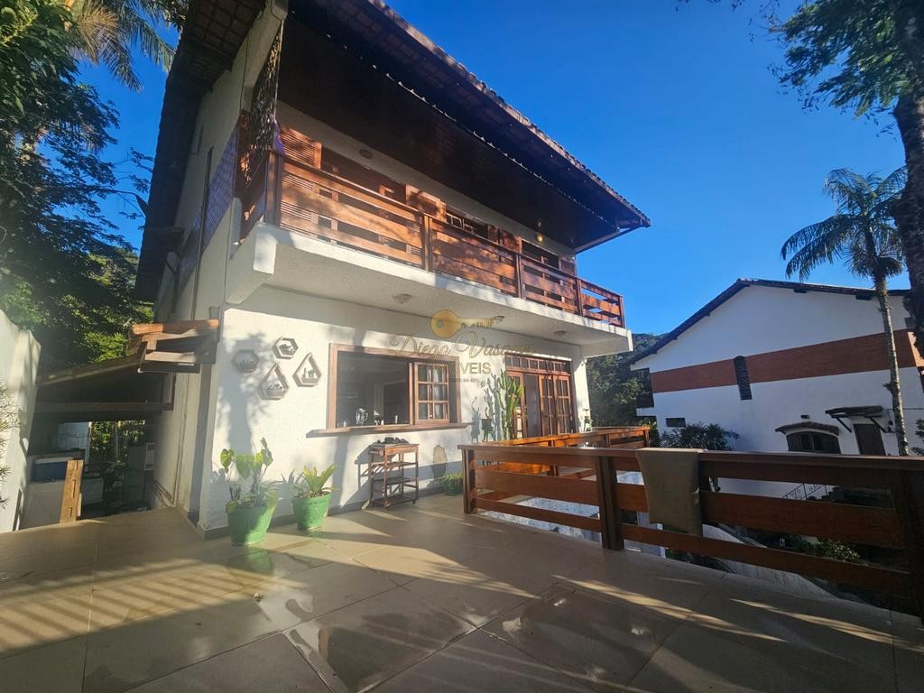 Casa de Condomínio à venda com 5 quartos, 1000m² - Foto 1