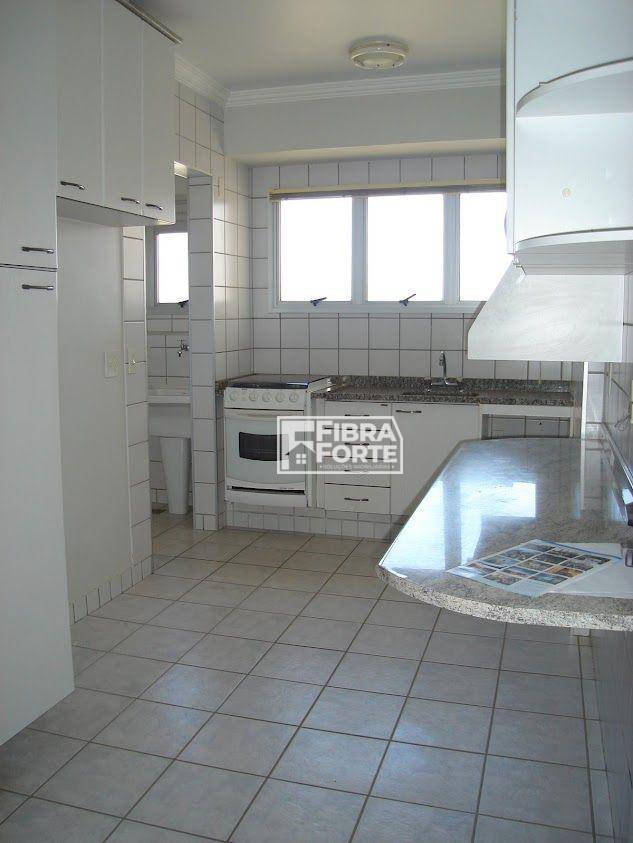 Apartamento à venda com 3 quartos, 78m² - Foto 11