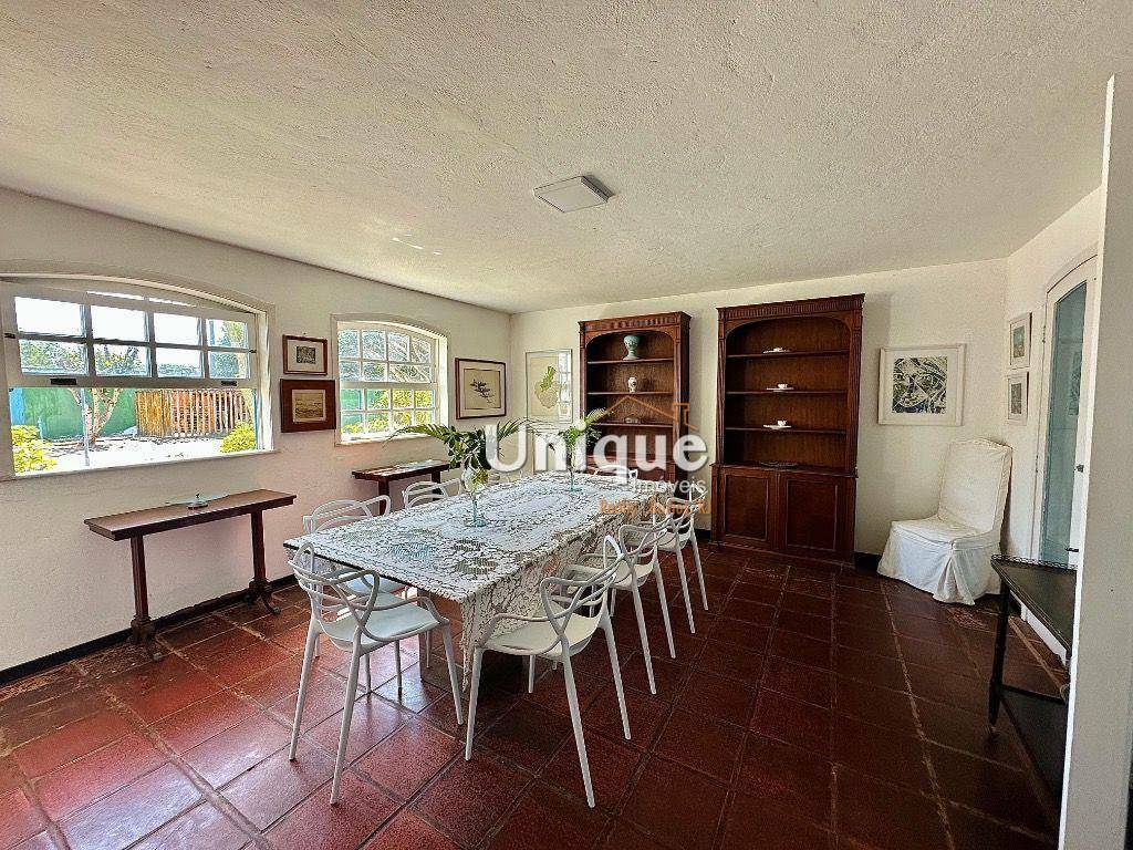 Casa à venda com 4 quartos, 386m² - Foto 15