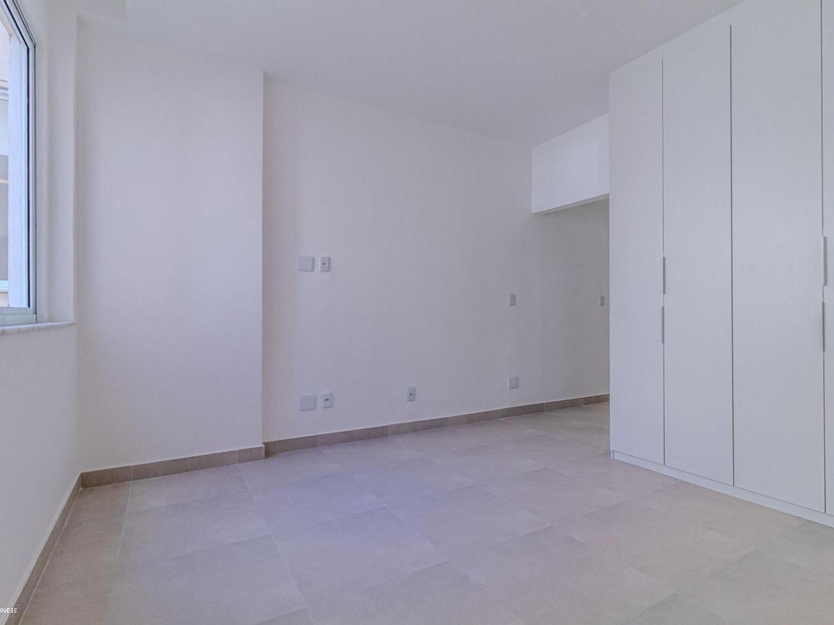 Apartamento à venda com 3 quartos, 135m² - Foto 7