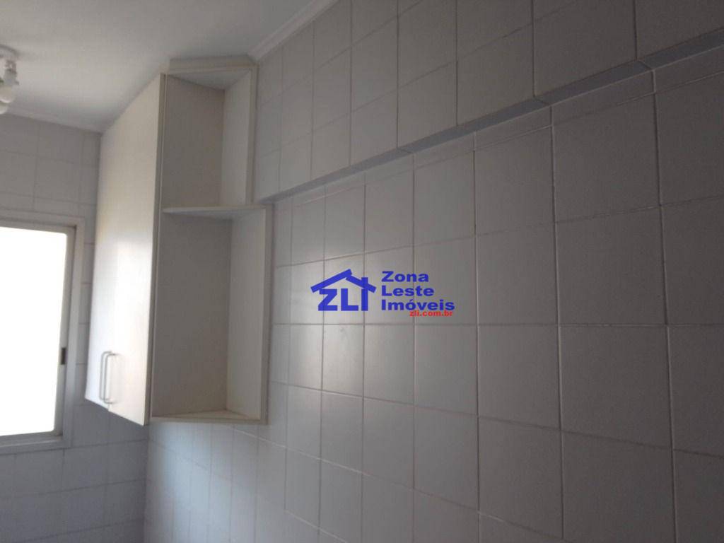 Apartamento para alugar com 2 quartos, 55m² - Foto 12