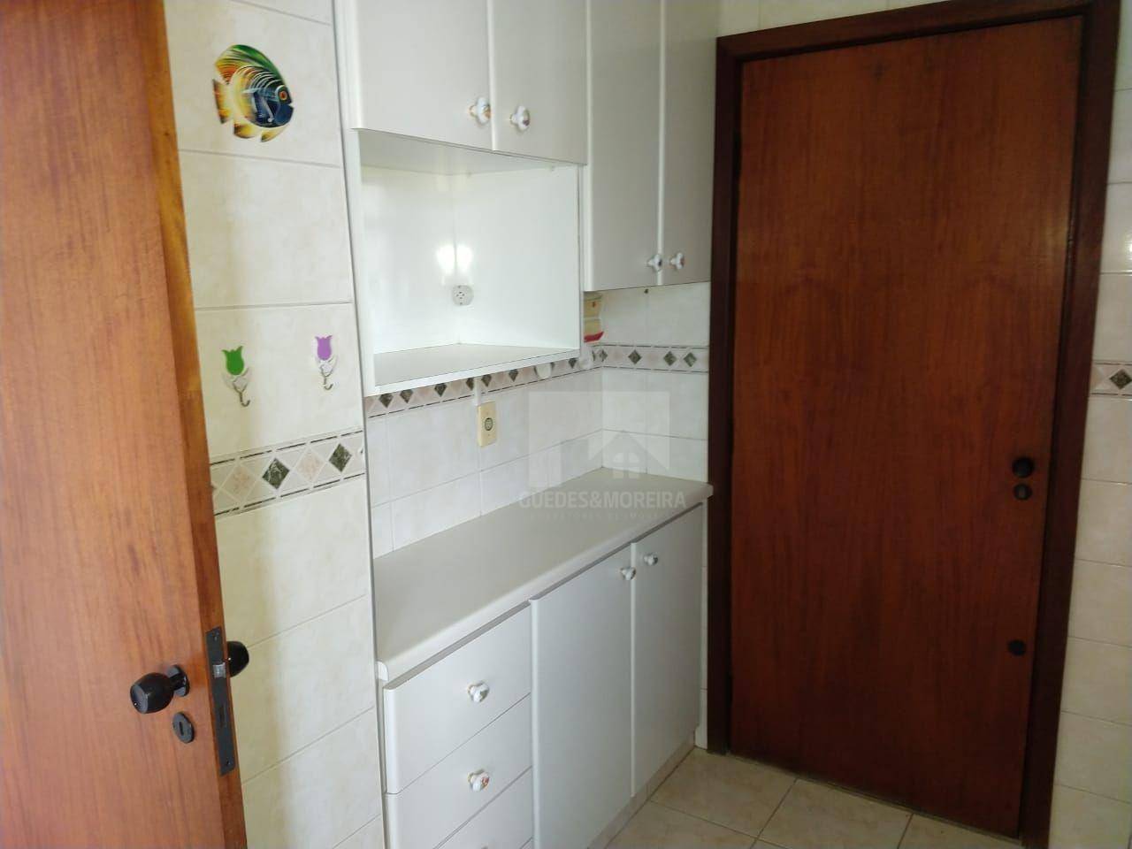 Apartamento à venda com 2 quartos, 70m² - Foto 5