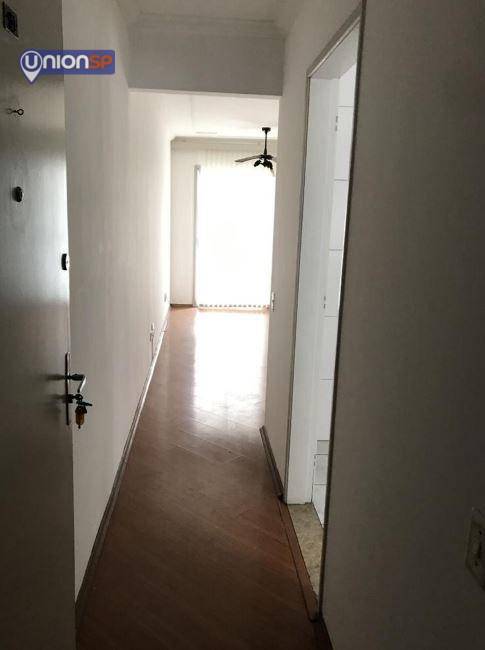 Apartamento à venda com 2 quartos, 60m² - Foto 1