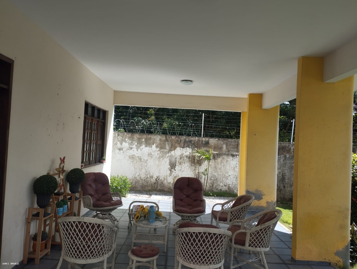 Casa à venda com 3 quartos, 313m² - Foto 4
