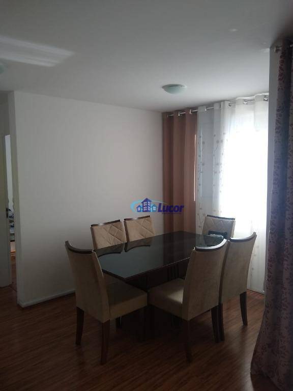 Apartamento à venda com 2 quartos, 61m² - Foto 3