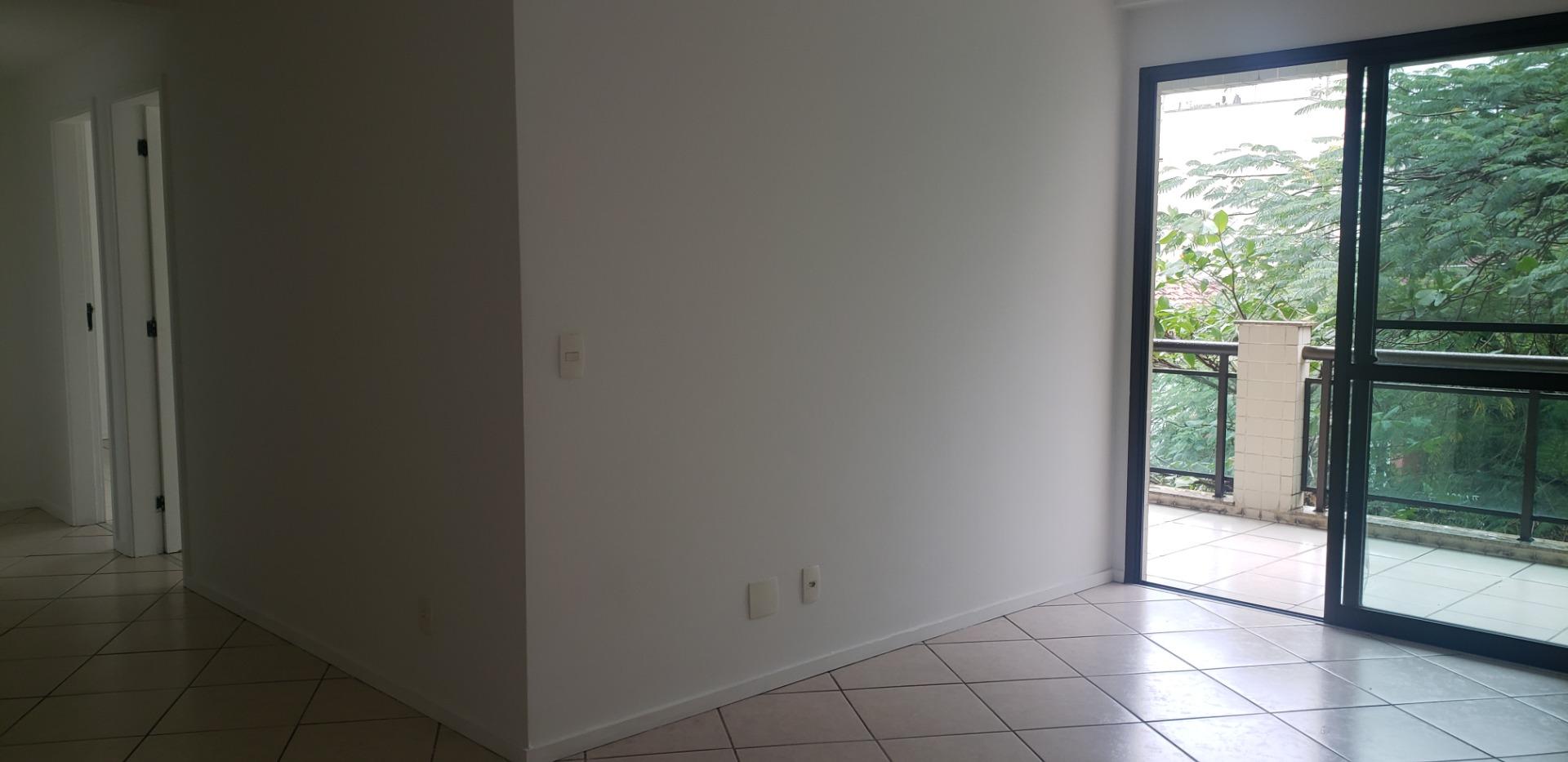 Apartamento à venda com 2 quartos, 100m² - Foto 7