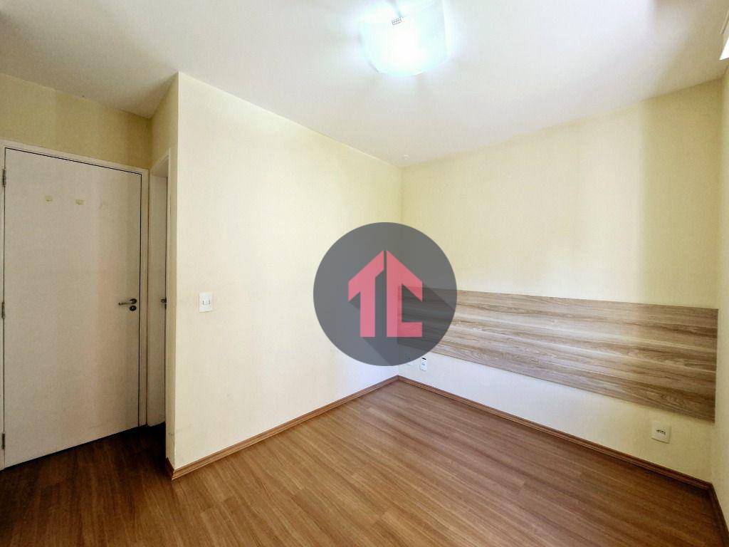 Apartamento à venda com 3 quartos, 75m² - Foto 24