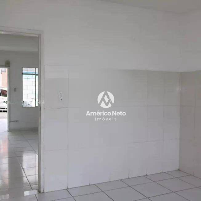 Sobrado à venda com 2 quartos, 150m² - Foto 14