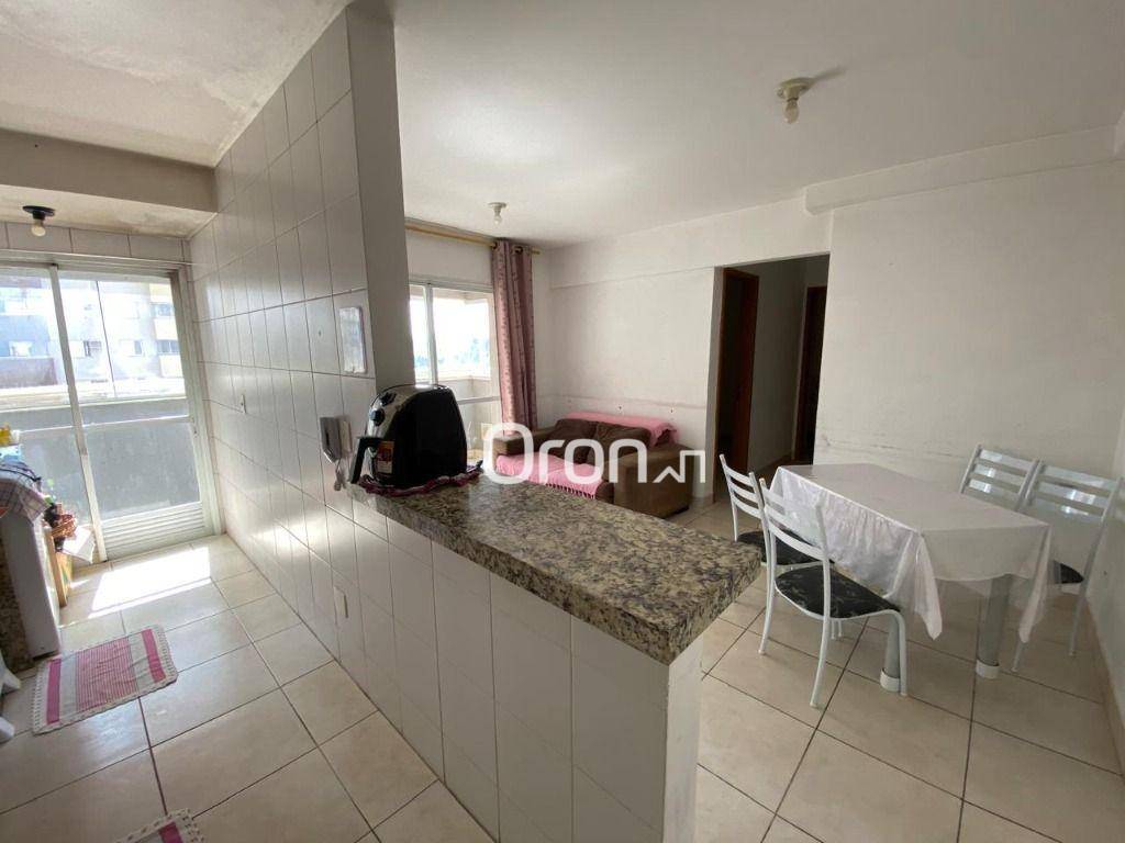 Apartamento à venda com 2 quartos, 60m² - Foto 3